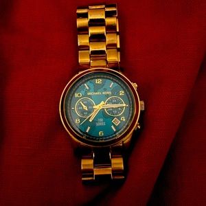 Micheal kors, watch hunger stop